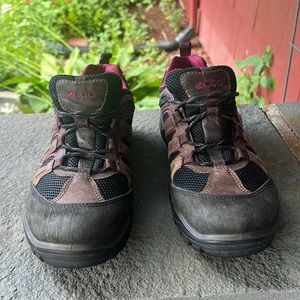 ECCO Receptor Womens EU 41 US 10 Yak Leather Gore-Tex Brown Hiking Shoes EUC